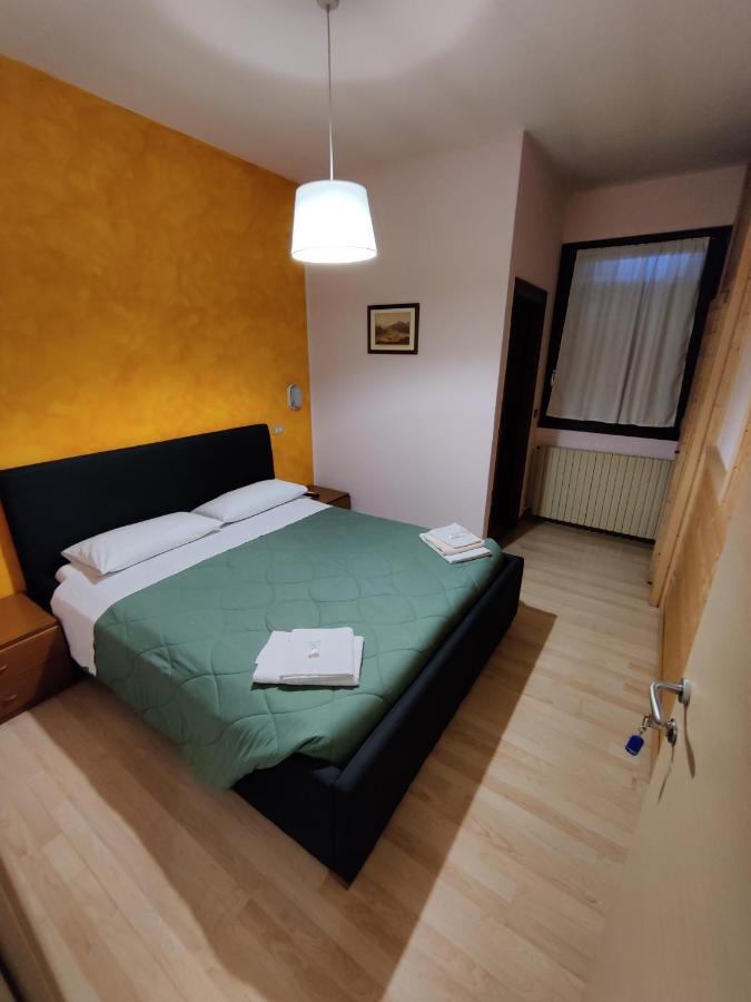 Albergo Baffo Chiuro Bagian luar foto