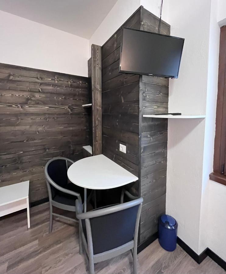 Albergo Baffo Chiuro Bagian luar foto